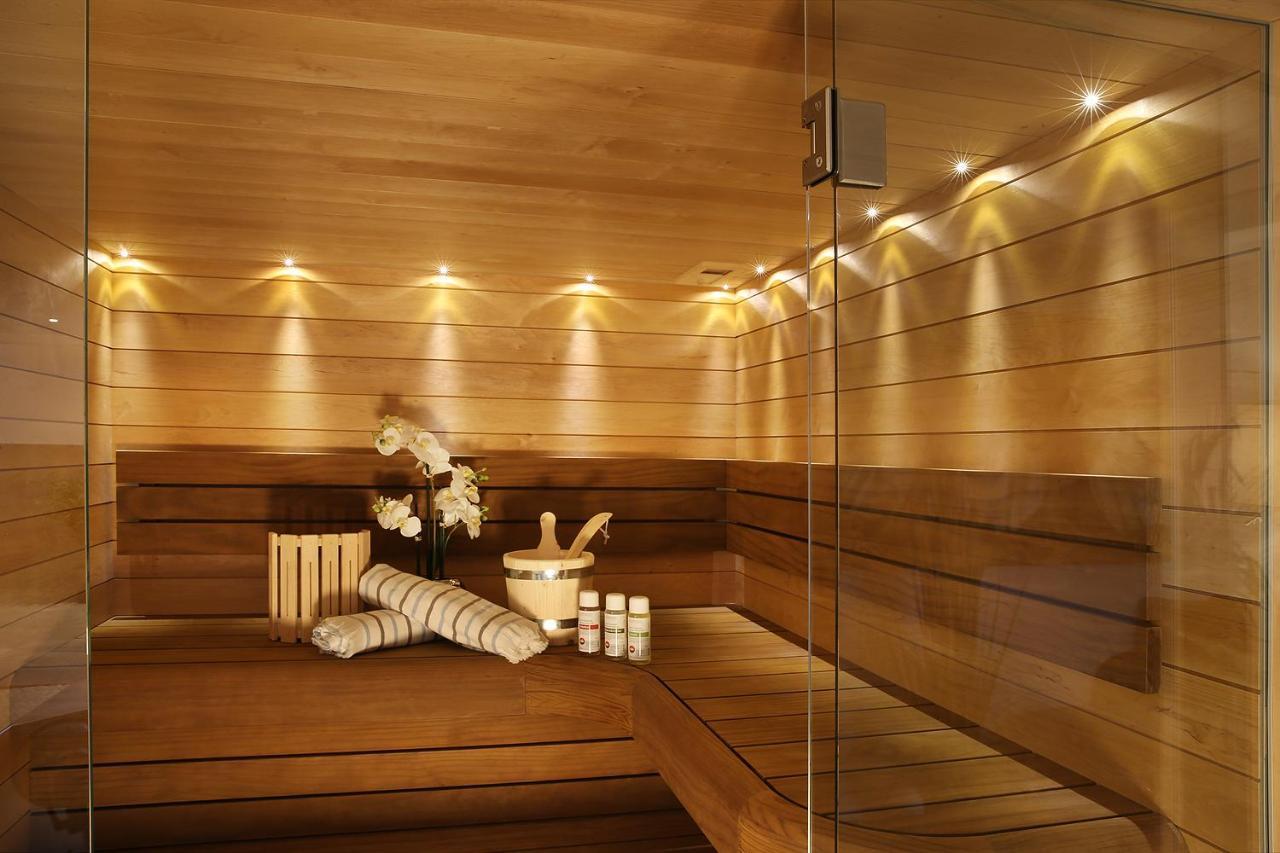 Private Spa Lux With Whirlpool And Sauna In Zürich Exteriör bild
